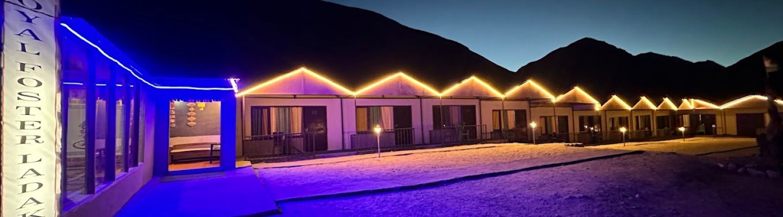 The Royal Foster Cottages Pangong